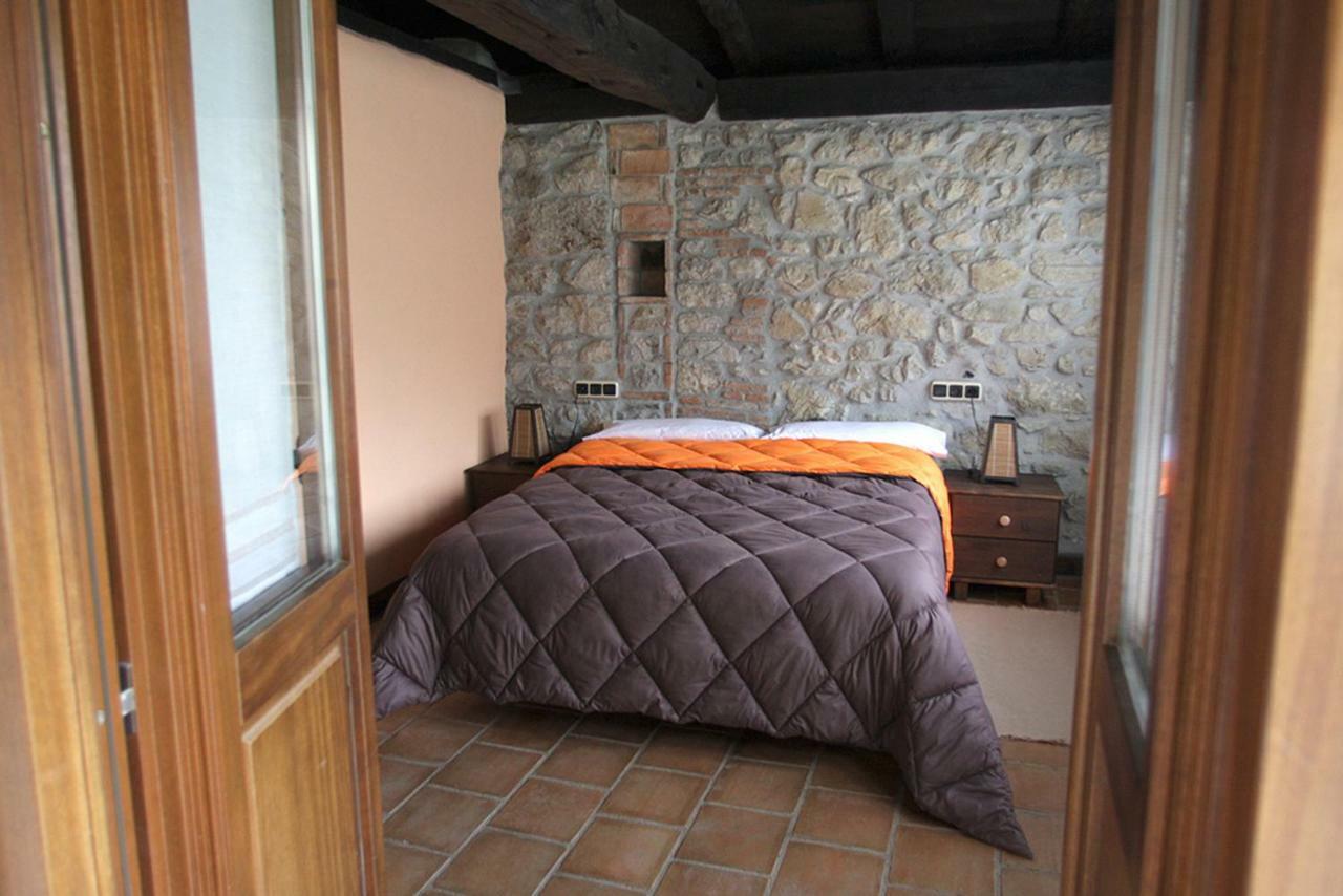 Hotel Rural Llerau ポンガ エクステリア 写真