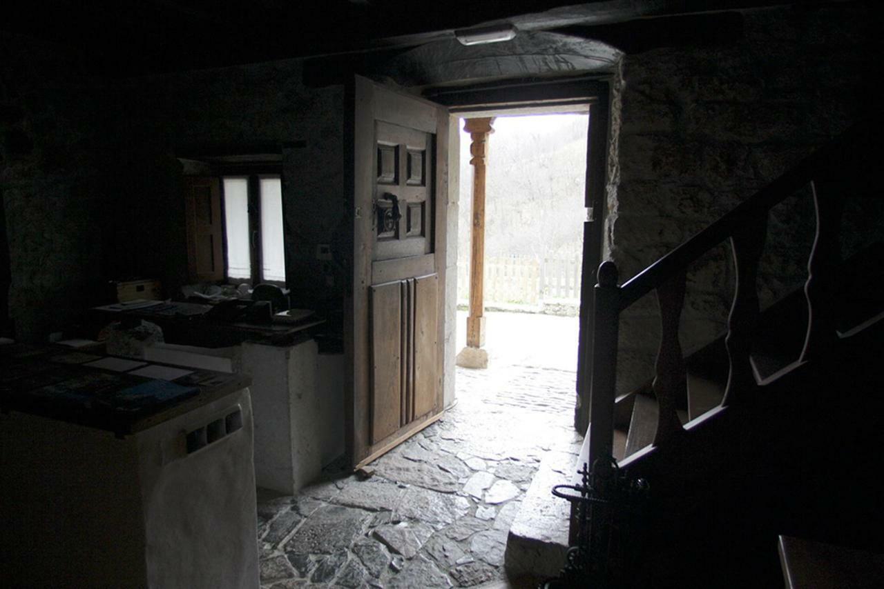 Hotel Rural Llerau ポンガ エクステリア 写真